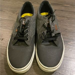 Vans shoes size 12